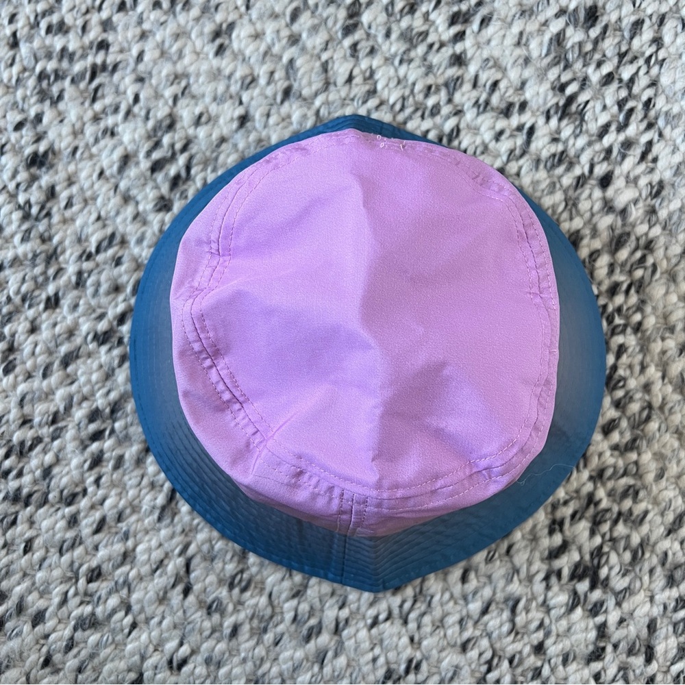 Cynthia Rowley pastel ombre blue pink sunset bucket hat - Picture 4 of 7